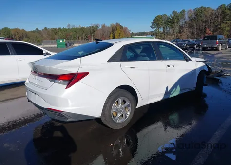 2021 Hyundai Elantra Se z USA, uszkodzony, nr VIN 5NPLL4AG1MH040362